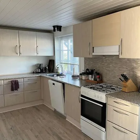 别墅 Idyllisk Beliggende Hus Pa Landet Naer Skov *
